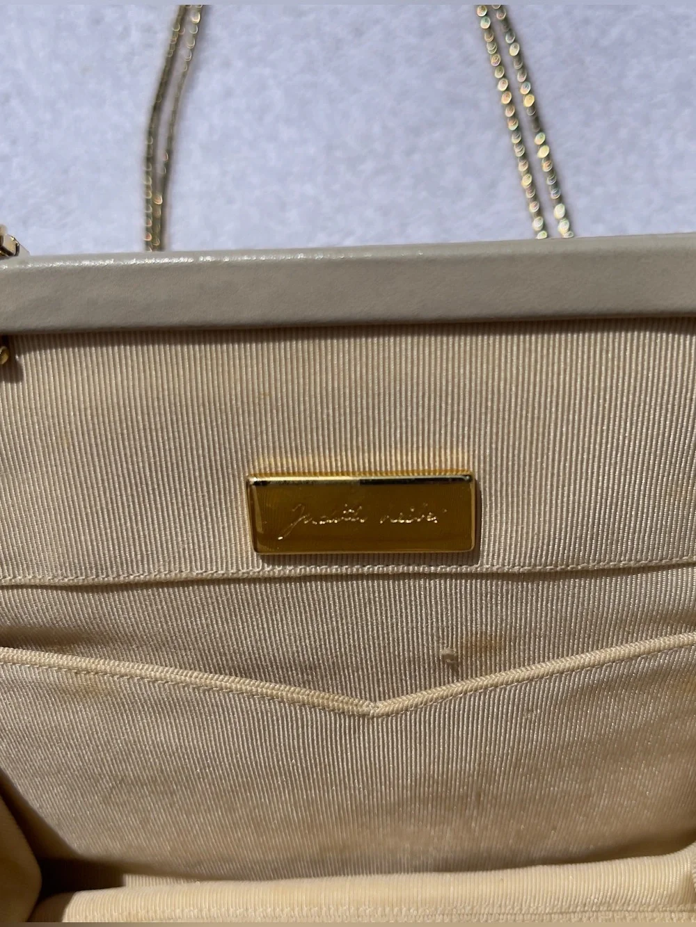 Judith Leiber Vintage Cream Leather Gold-tone Hardware Shoulder Clutch Purse